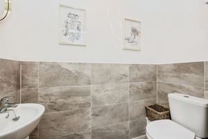 Photo 1- click for photo gallery